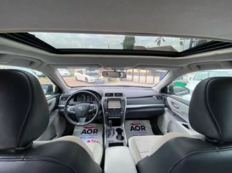 Toyota Camry   - 2016