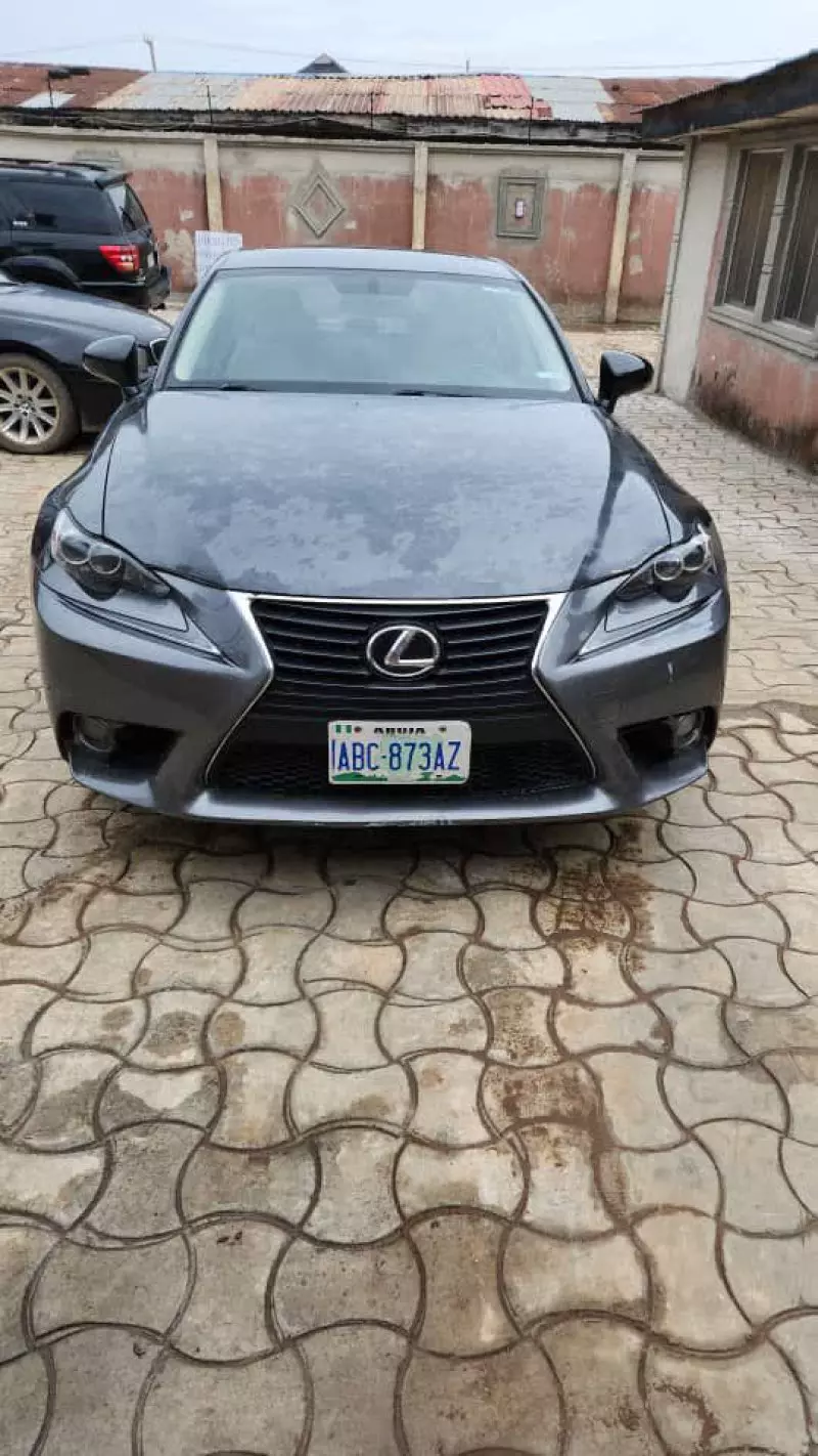 Lexus IS 250   - 2014
