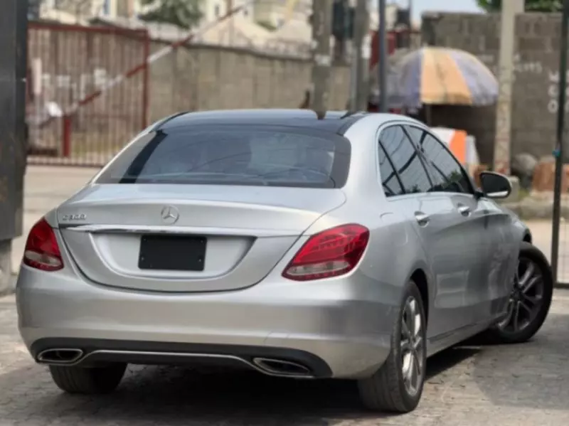 Mercedes-Benz C-Class   - 2015