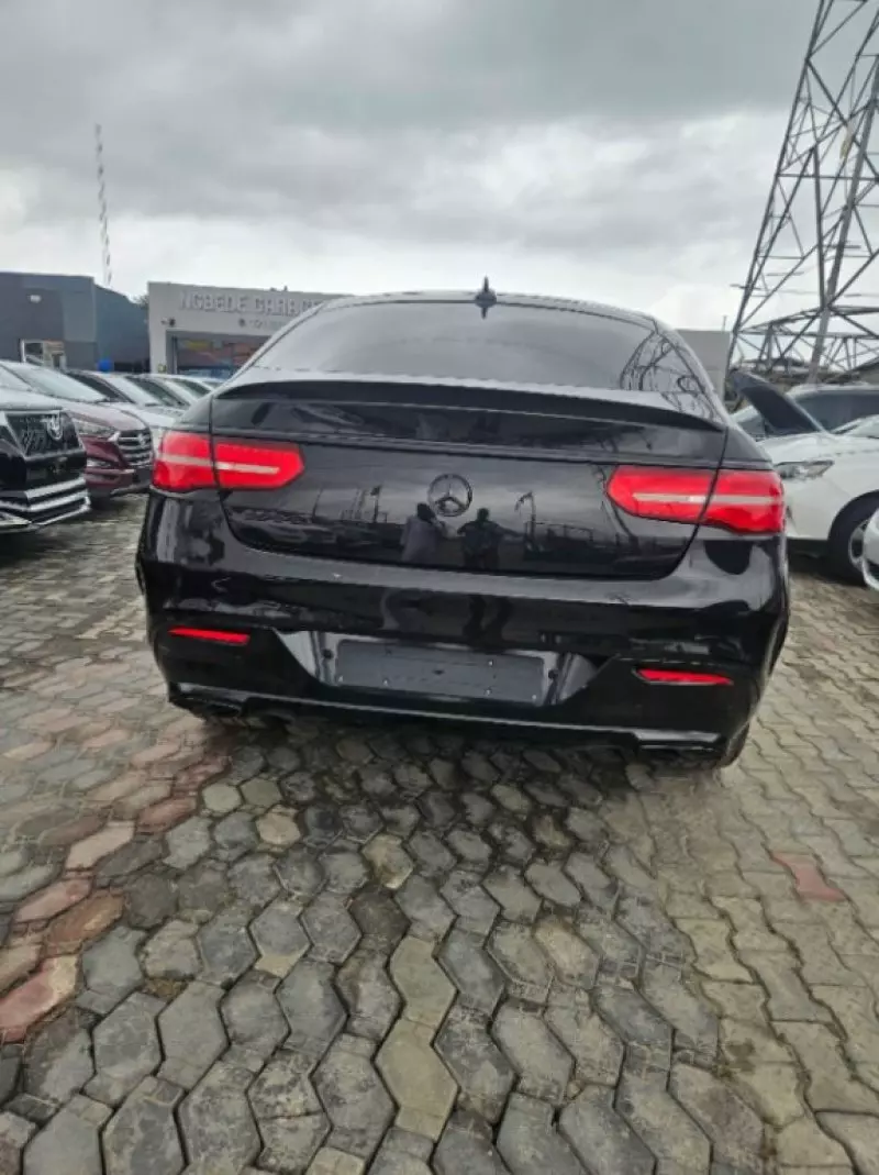 Mercedes-Benz GLE 43 AMG   - 2016