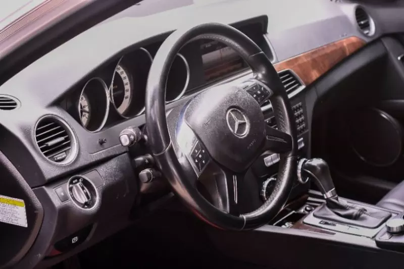 Mercedes-Benz C 300   - 2013
