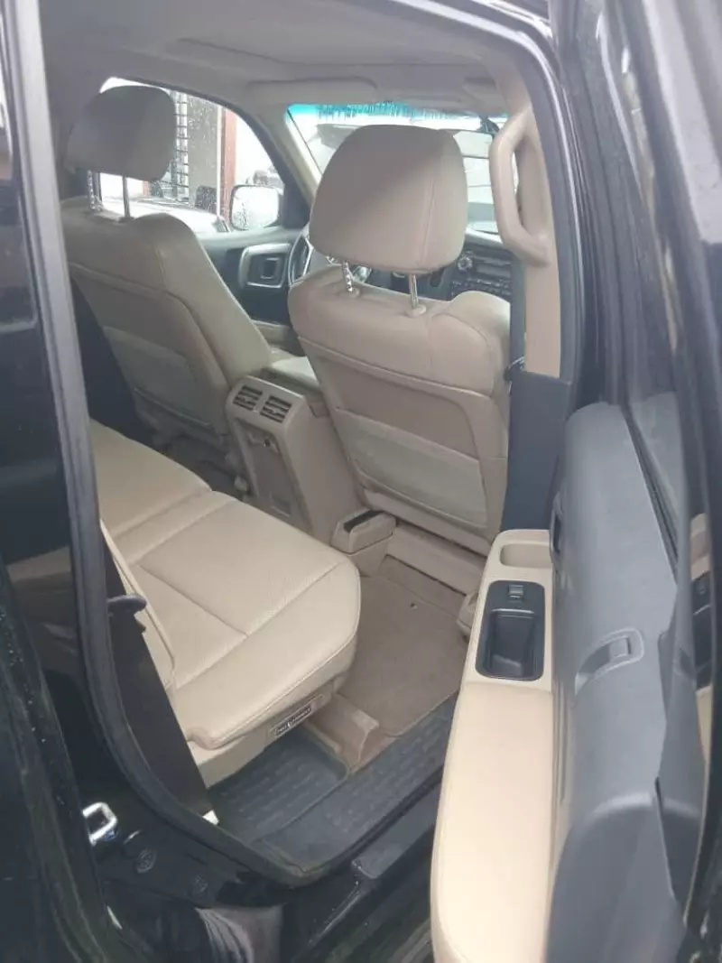 Honda Ridgeline   - 2009