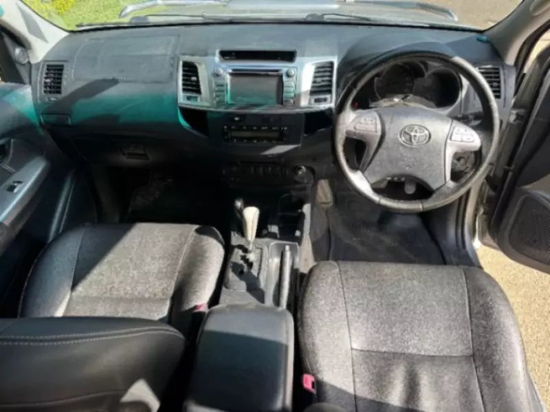 Toyota Hilux vigo    - 2015