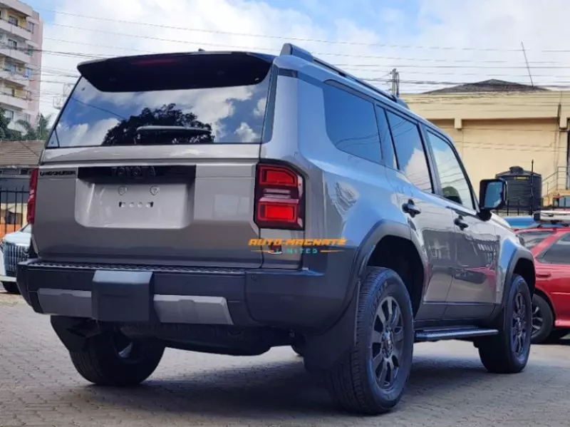 Toyota Landcruiser Prado   - 2024