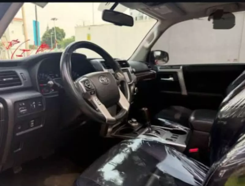 Toyota 4-Runner   - 2015