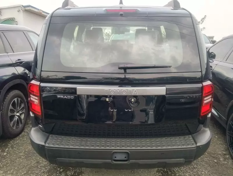 Toyota Prado   - 2025