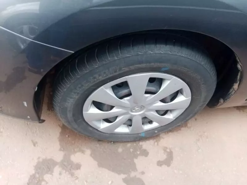 Toyota Auris   - 2010