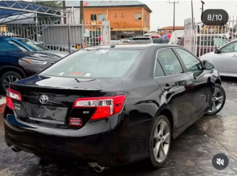 Toyota Camry   - 2007