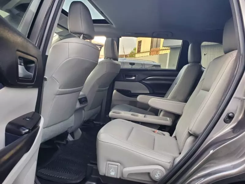 Toyota Highlander - 2018
