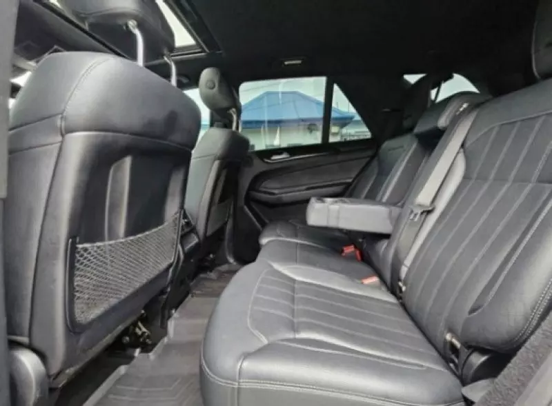 Mercedes-Benz GLE 400   - 2017