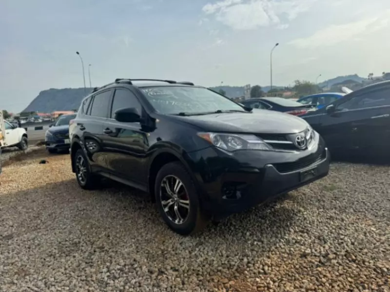 Toyota Rav4   - 2014