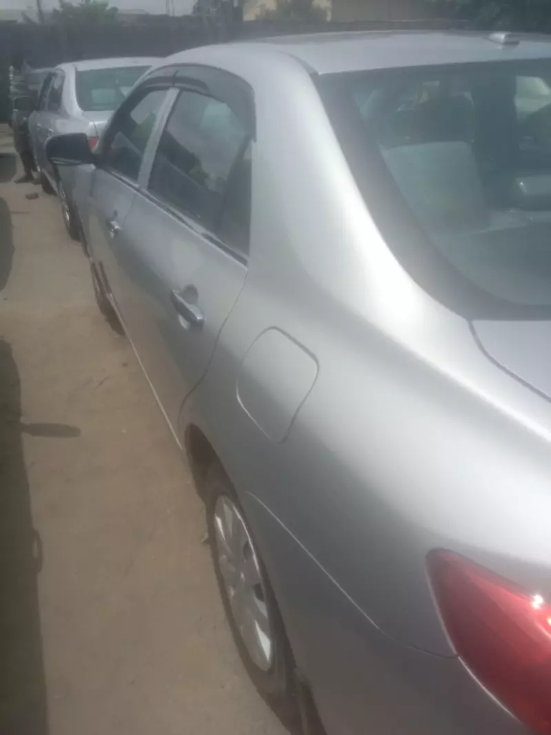 Toyota Corolla   - 2013