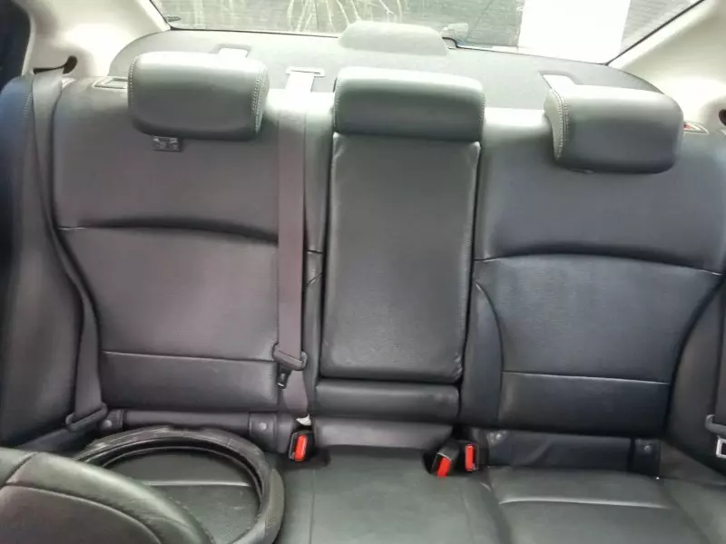 Subaru Legacy B4   - 2015