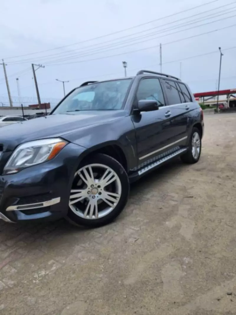 Mercedes-Benz GLK 350   - 2015