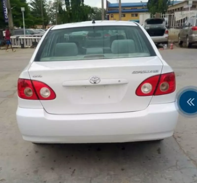 Toyota Corolla   - 2007