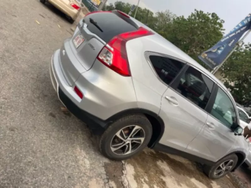 Honda CR-V   - 2016