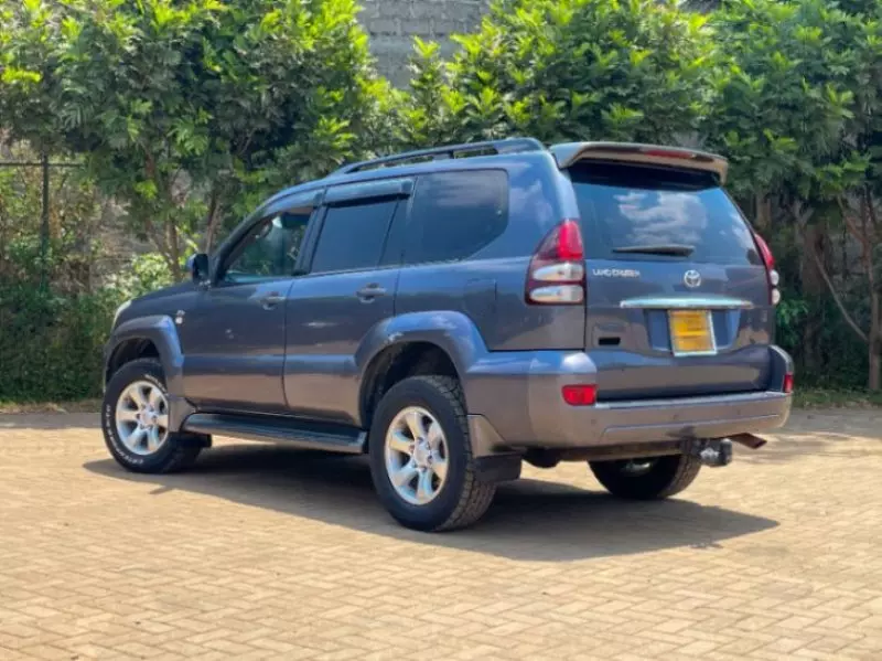 Toyota Prado   - 2006