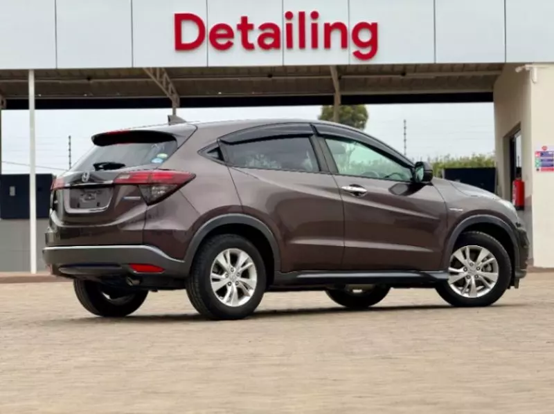 Honda Vezel    - 2018