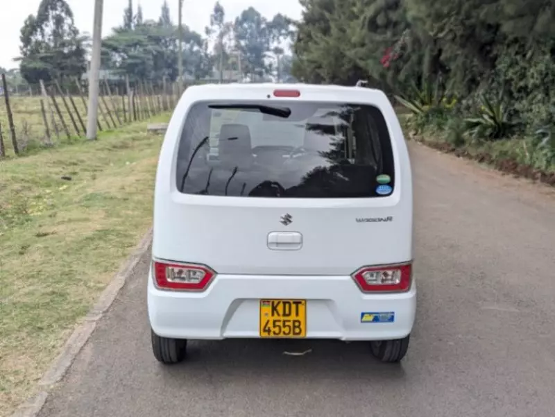 SUZUKI Wagon R   - 2018