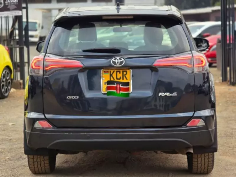 Toyota Rav4   - 2017