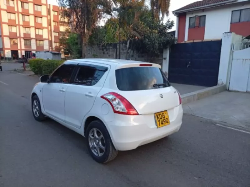 SUZUKI Swift   - 2014