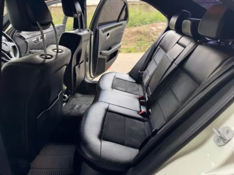 Mercedes-Benz E 250   - 2012