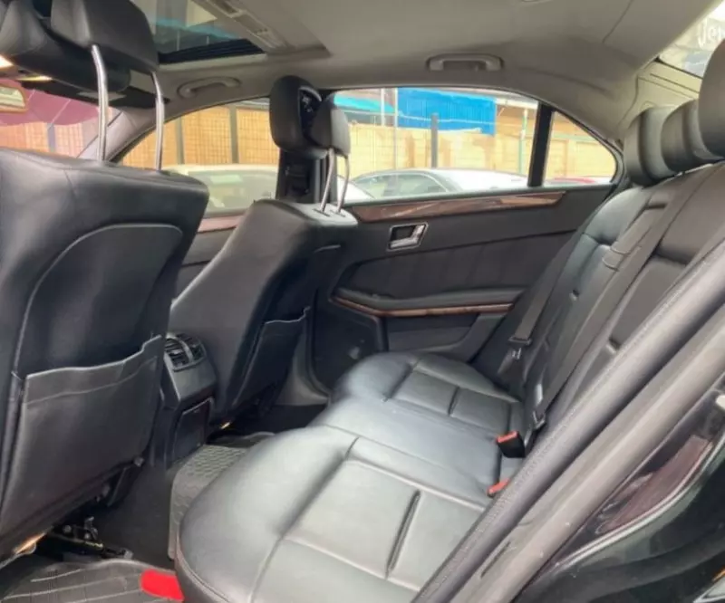 Mercedes-Benz E350 - 2009