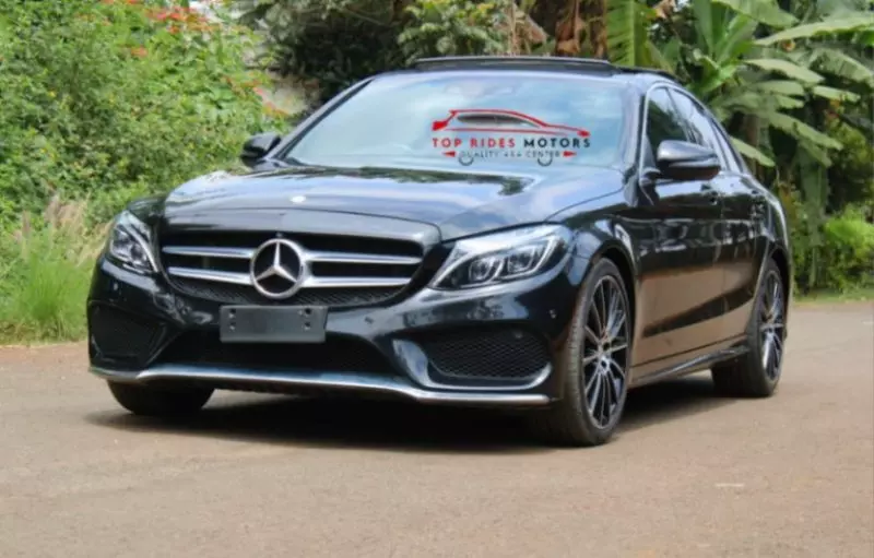 Mercedes-Benz C200   - 2017