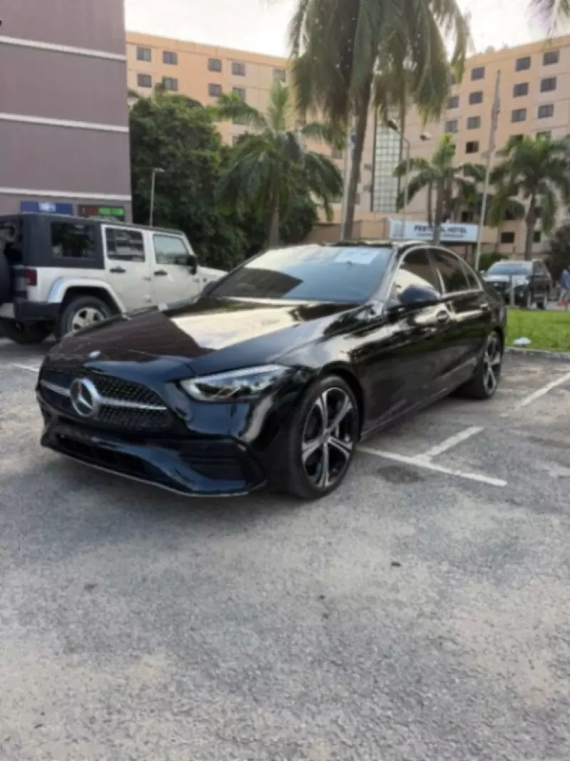 Mercedes-Benz C-Class