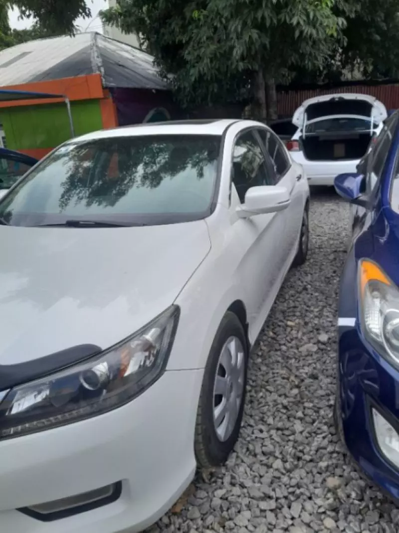 Honda Accord   - 2013