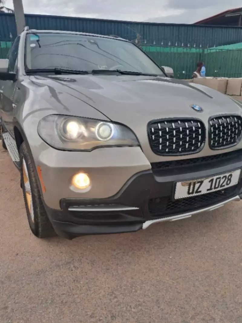 BMW X5   - 2009