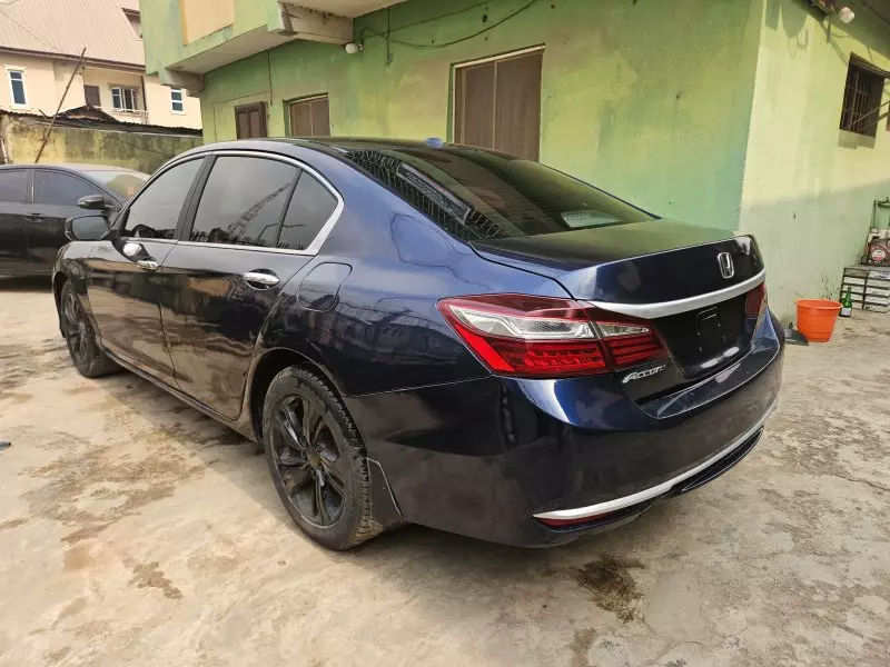 Honda Accord   - 2013