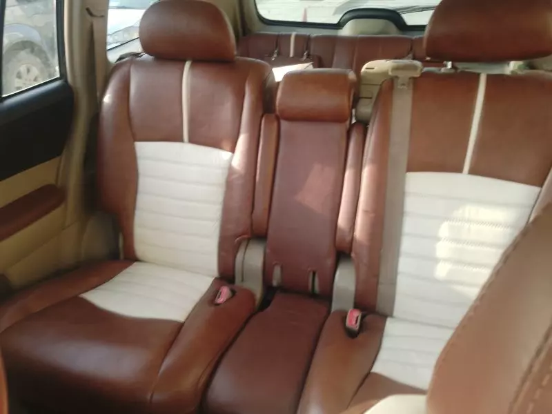 Toyota Highlander   - 2010