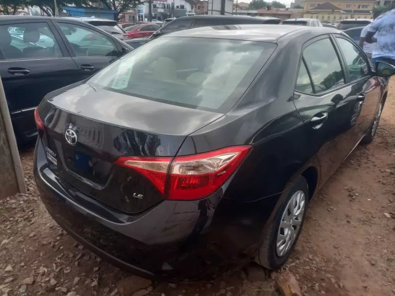 Toyota Corolla   - 2019