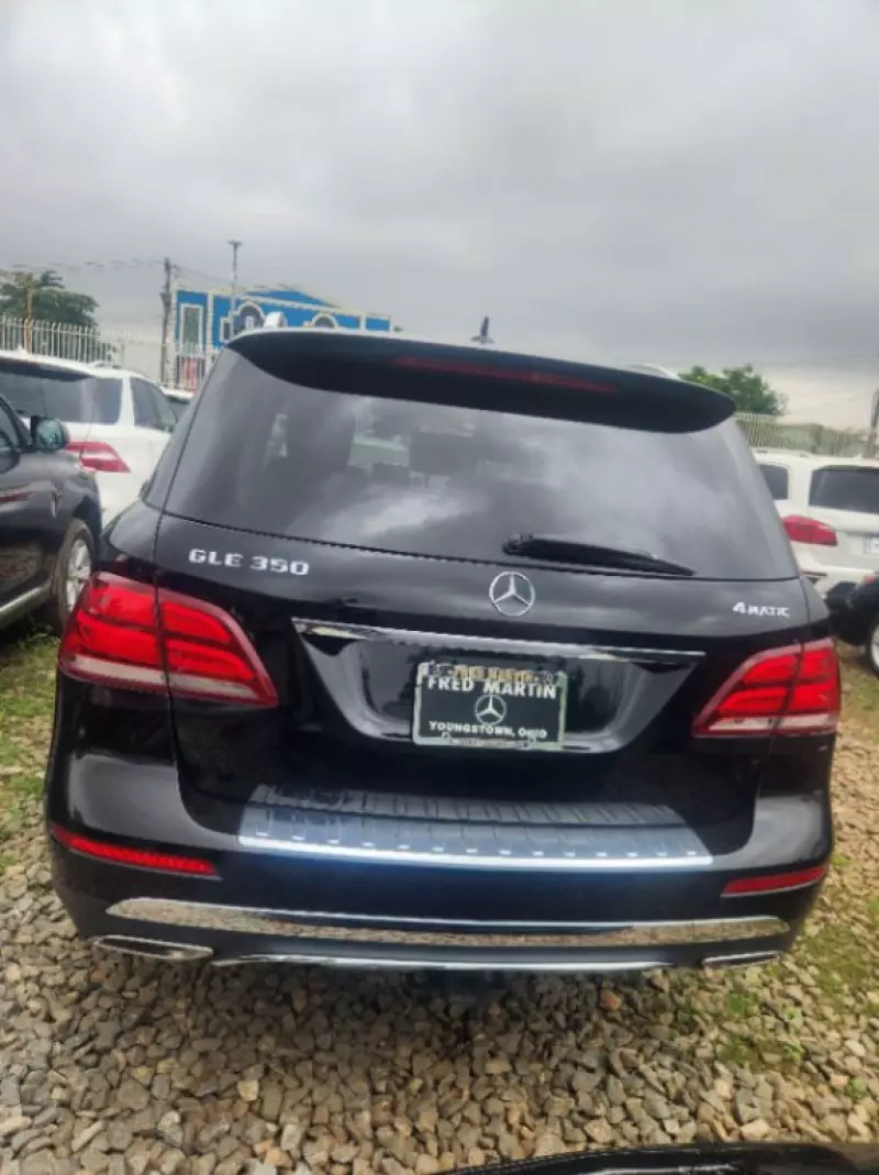 Mercedes-Benz GLE 350   - 2016