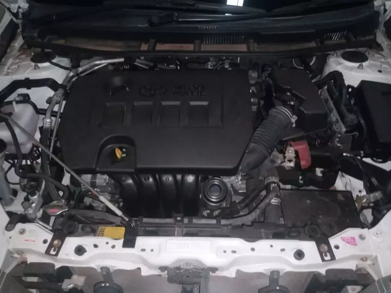 Toyota Premio    - 2010