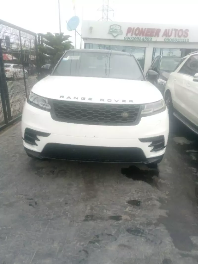 Land Rover Range Rover Velar   - 2018