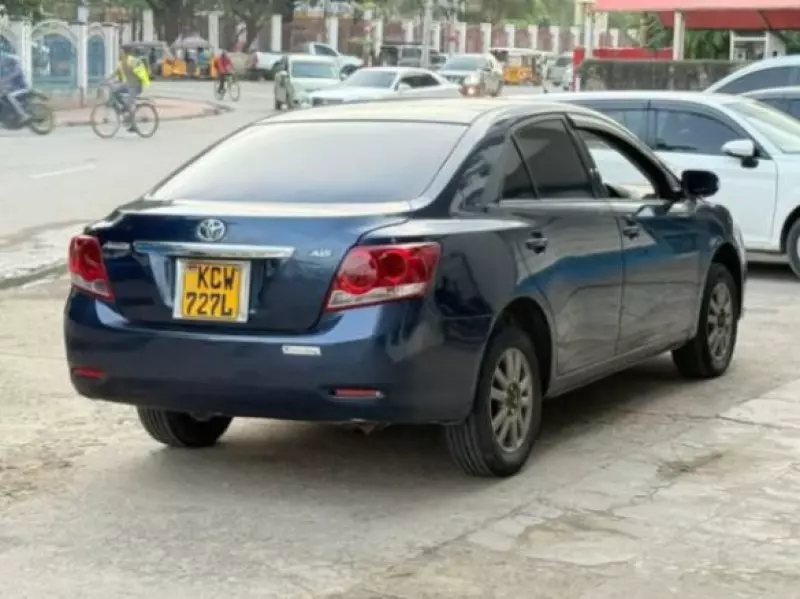 Toyota Allion    - 2012