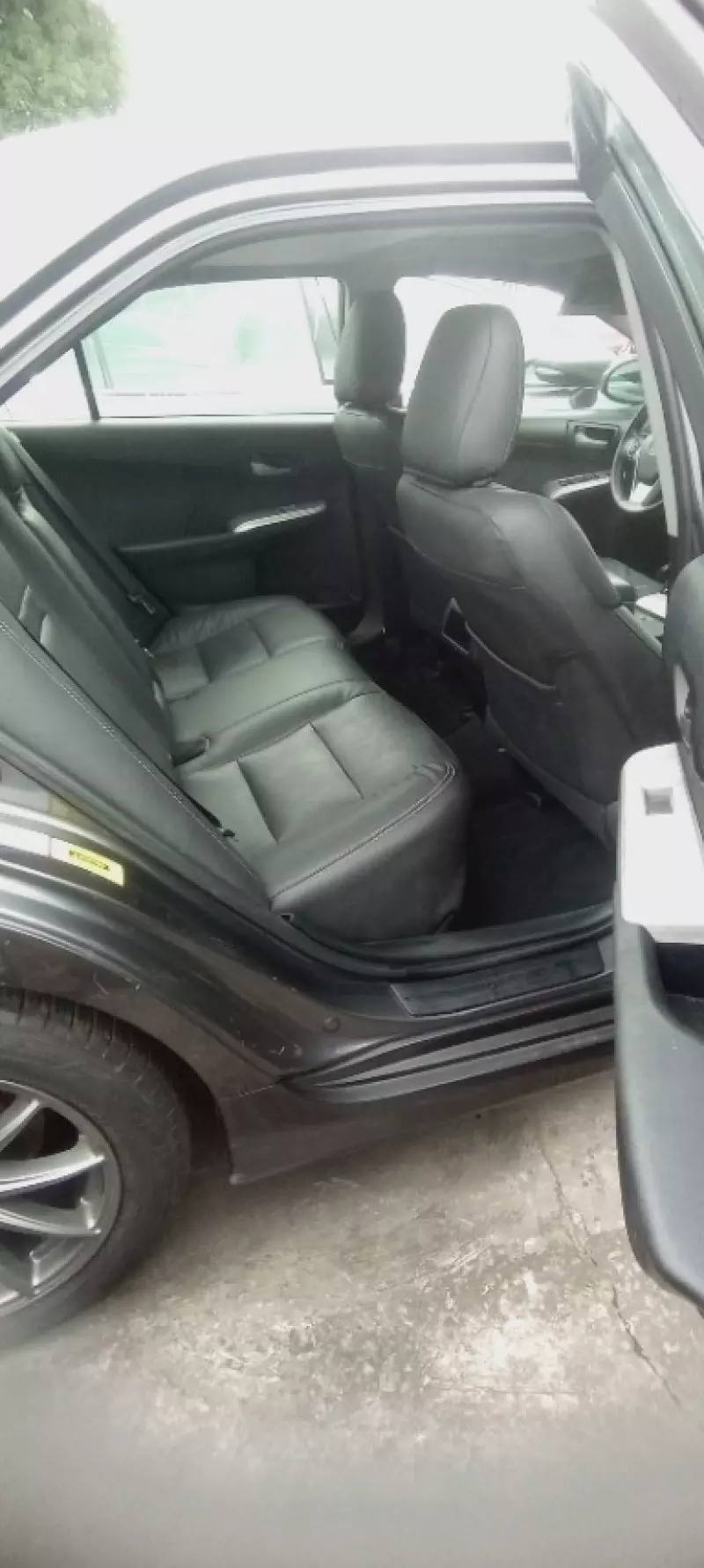 Toyota camry   - 2013
