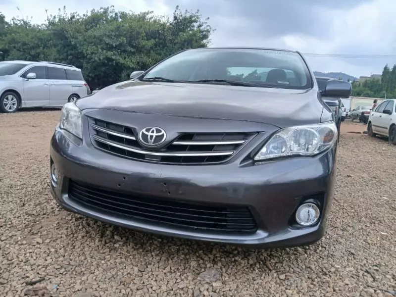 Toyota Corolla   - 2013