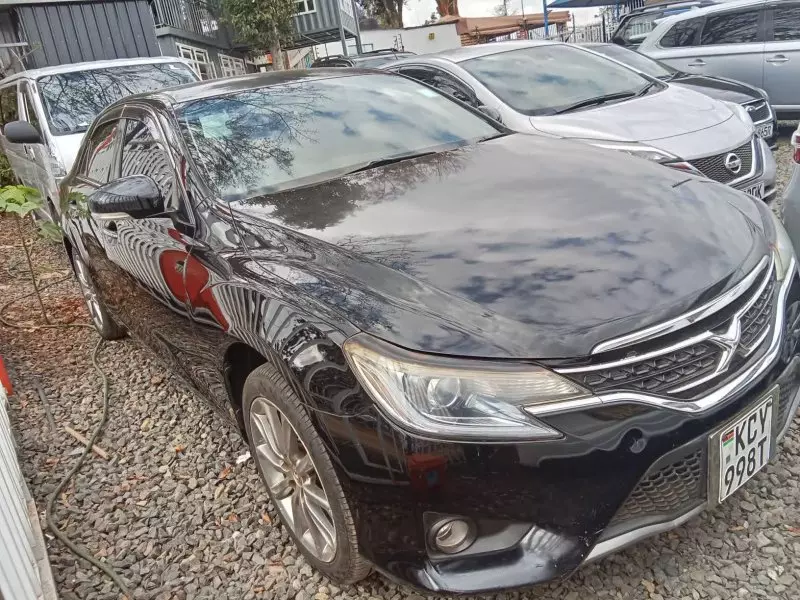Toyota Mark X   - 2013