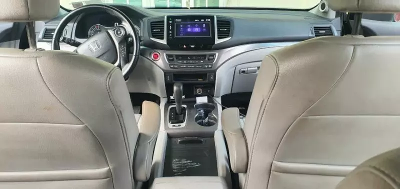 Honda Pilot   - 2016
