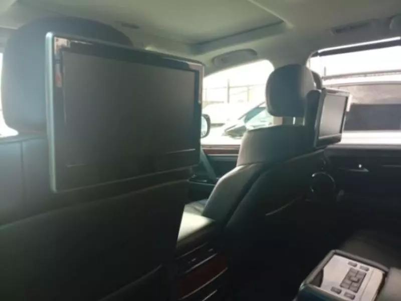 Lexus LX 570   - 2016
