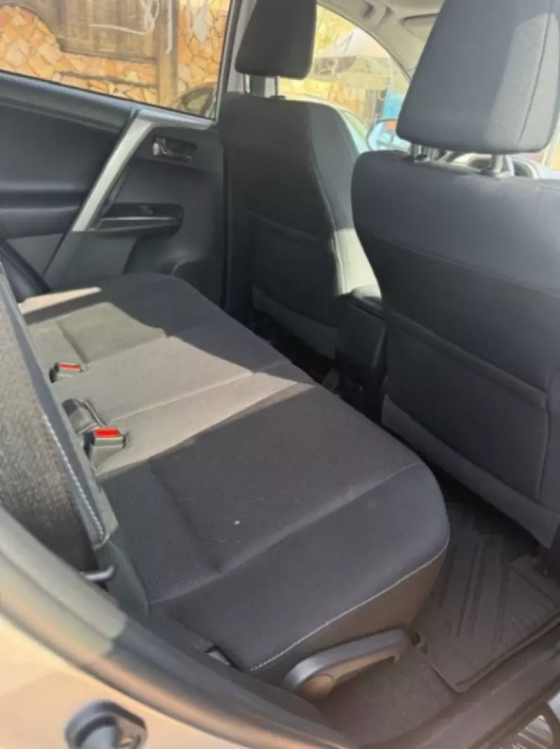Toyota Rav4   - 2017