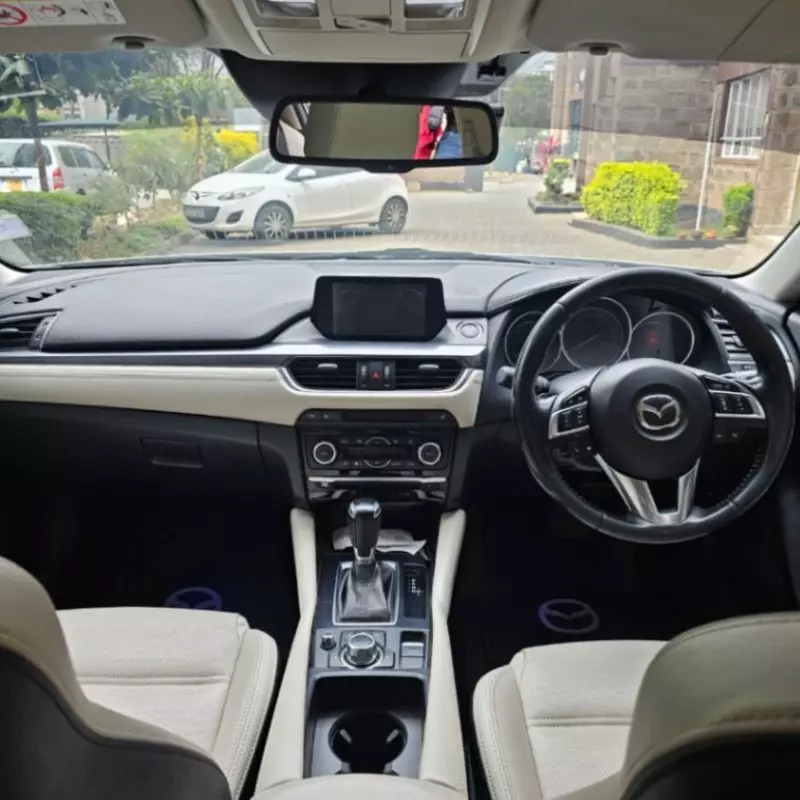 Mazda Atenza    - 2016
