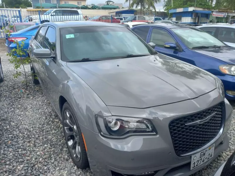 Chrysler 300C   - 2017