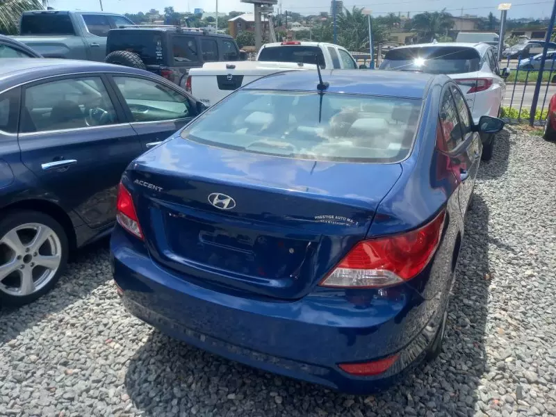 Hyundai Accent   - 2016