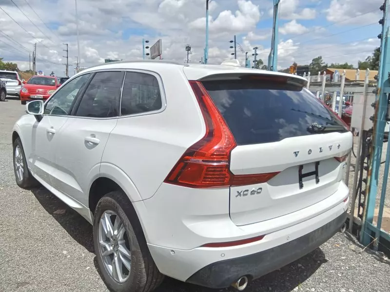 Volvo XC60   - 2018