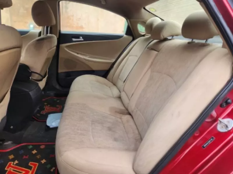 Hyundai Sonata   - 2013