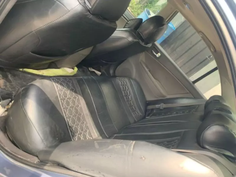 Hyundai Sonata   - 2010